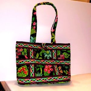 Vera Bradley Tic Tac Tote in Botanica